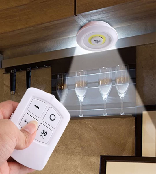 مجموعة مصابيح LED بجهاز تحكم عن بعد من 3 قطع LED Light With Remote Control Set Of 3