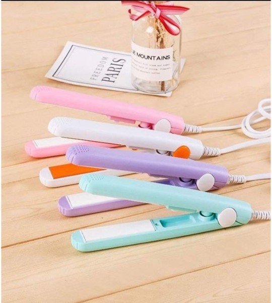 مكواة شعر صغيرة ميني لفرد الشعر Mini Hair Straightener